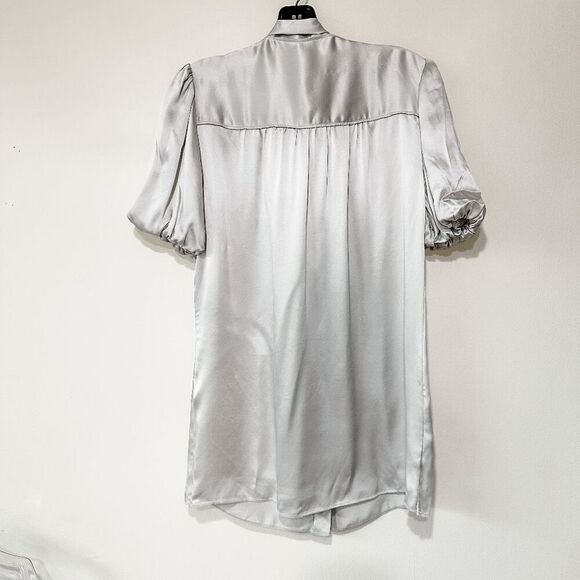 Dolce and Gabbana Ice Grey Silk Short Puff Sleeve Button Down Blouse Womens Size - Picture 3 of 10